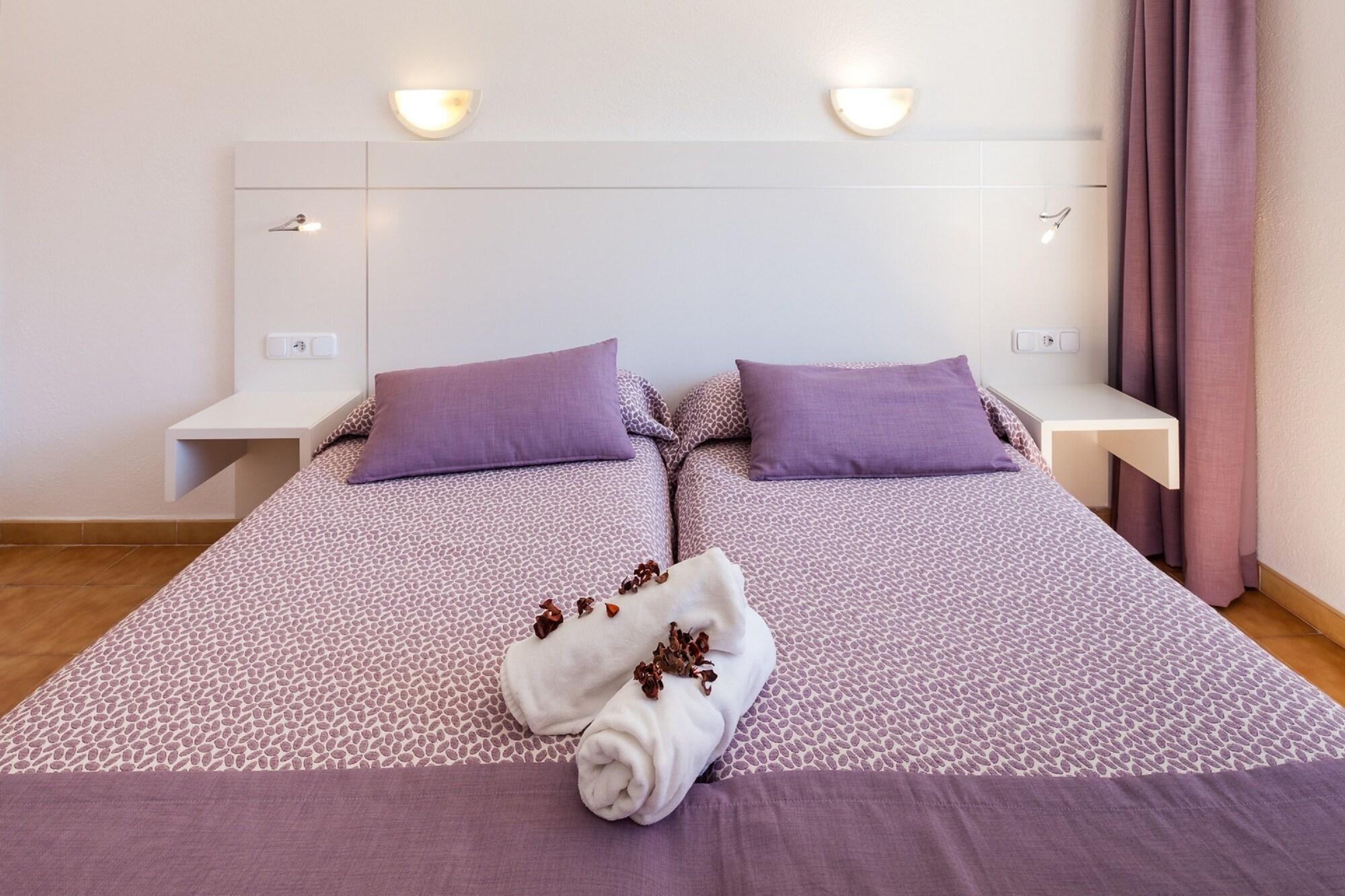Apartahotel Puerto Cala Vadella 3*